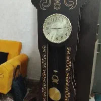 ساعت ایستاده چوبی