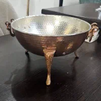 کاسه مسی دسته دار در حد نو اصلا استفاده نشده