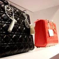 نصب تگ مگنت ضدسرقت فروشگاه/مغازه سوپرگیت