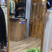 فروش فوری با کمترین قیمت  دکور و لوازم مزون