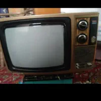 تلویزیون ۱۴ اینچ