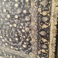 کلکسیون فرش های ۷۰۰شانه گل برجسته **