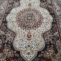 فرش ۷۰۰شانه