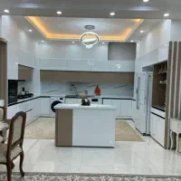 ساخت و تعمیر انواع کابینت ـ کمد دیواری و درب چوبی|خدمات پیشه و مهارت|یزد, |دیوار