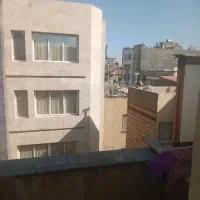 همخونه خونه دارم