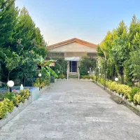 ویلا-فلت-320متری-با-مدارک-کامل-و-انشعابات-اختصاصی