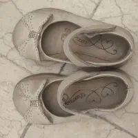 کفش بچه گانه در حد نو