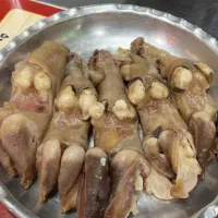 به یک نیرو کار جهت کار در طباخی