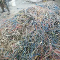 خرید ضایعات جلوی درب منزل بابالاترین قیمت|خدمات پیشه و مهارت|ماکو, |دیوار