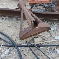 ادوات تراکتور|ماشین‌آلات صنعتی|شیراز, بید زرد|دیوار