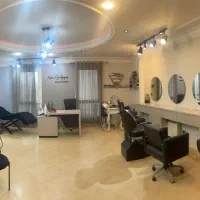 اجاره اتاق و لاین در سالن زیبایی