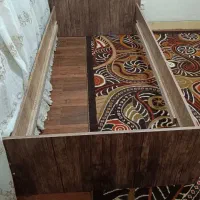 تخت یه نفره سایز 2در 90 همراه تشک|تخت و سرویس خواب|شاهینشهر, مخابرات (شهید بهشتی)|دیوار