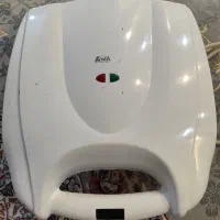 ساندویچ ساز فلر