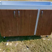 سینک به همراه کابینت زیر سینک