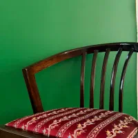 یک جفت صندلی چوبی|مبلمان خانگی و میز عسلی|تهران, دبستان|دیوار