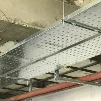 به تعدادی محدود کارگر فنی یا برقکار  نیازمندیم