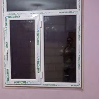 سه عدد پنجره پی وی سی نو نو