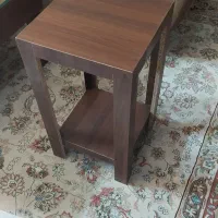 میز کنارمبلی