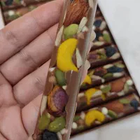 شکلات اجیلی یلدایی