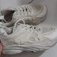 کفش کتونی اسپورت بچگانه|کیف، کفش، کمربند|گنبد کاووس, |دیوار