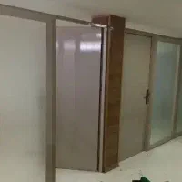 پارتیشن اداری دارای دو درب قفلدار رنگ بژ بسیارزیبا