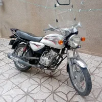 بوکسر ۱۵۰ اصلی سفید