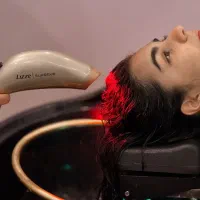 تخفیف ویژه لاین اسکراب اسکالپ کف سر|خدمات آرایشگری و زیبایی|سبزوار, فرهنگیان|دیوار