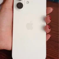 ایفون ۱۶نرمال در حد آک