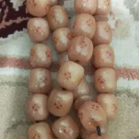 تسبیح سندلوس|کلکسیون اشیاء عتیقه|شهرکرد, |دیوار