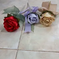 گل دانه ای ۳۰تومان بارنگ های متنوع