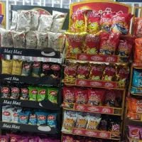 همکار خانم جهت کار در سوپری