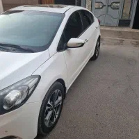 فروش ماشین سراتو ۲۰۱۴