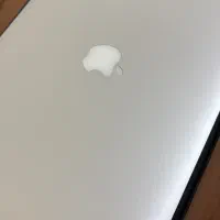 لپ تاپ  مک بوک