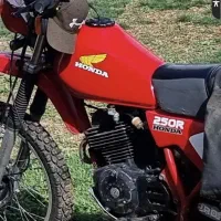 موتور تریل هندا ایکسل ۲۵۰ (XL250 R)