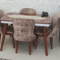 ناهار خوری ۴ نفره