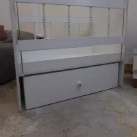 تخت کنارتخت مادرگهواره ای شرکتی درحدنو|تخت و صندلی بچه|قم, زنبیل آباد|دیوار