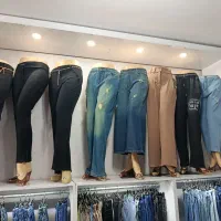 واگذاری اجناس و وسایل پوشاک زنانه فلاورجان