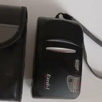 دوربین عکاسی وعینک سه بعدی