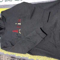 تعداد زیادی هودی وژاکت نونو|لباس|صحنه, |دیوار