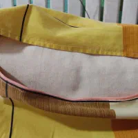 بالشت چهار گوش. پر روکش پر شکن همراه. با جلد|رختخواب، بالش، پتو|خرم‌آباد, |دیوار