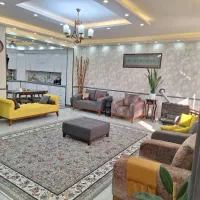 ۲۵۰متر ۳خواب بسیار شیک همکف از دوطبقه صدرا فاز ۱