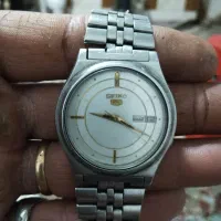 ساعت سکو پنج اتومات قدیمی سالم سالم برای فرو