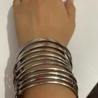 النگوهای ظریف تیتان ۱۲ عدد و النگوی تلویزیونی|بدلیجات|اصفهان, سپاهان‌شهر|دیوار