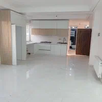 فروش 100متری راه جدا خ بابک