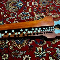 بنجو تمیز نو و سالم با چوب اصلی