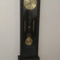 ساعت ایستاده کاملا سالم