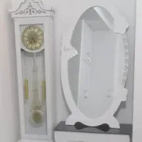 ساعت ایستاده آینه و کنسول