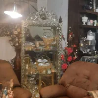 فروش دکوری بسیار شیک و ۶ صندلی چرخدار