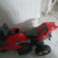 موتور شارژی شارژ برقی دارد