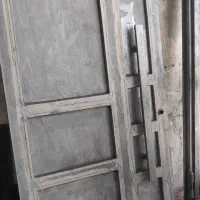 درب اهنی ورودی ساختمان